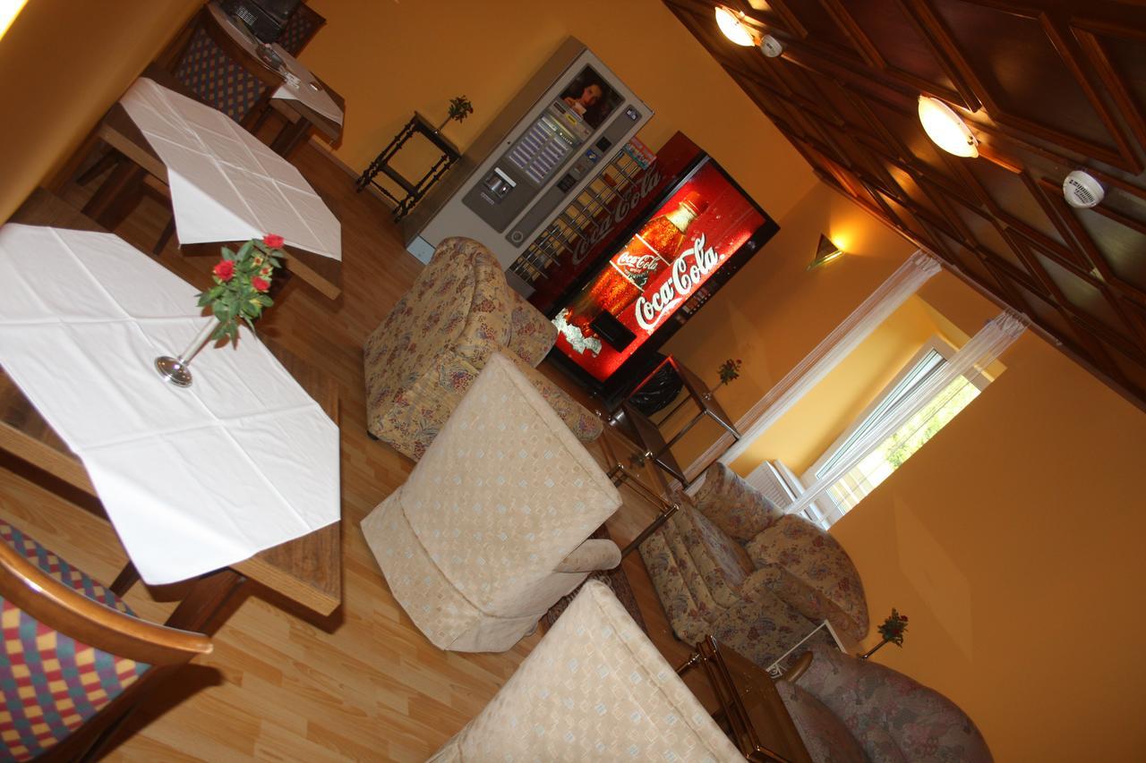 Pension Zur Alten Post Steinhaus am Semmering Екстер'єр фото